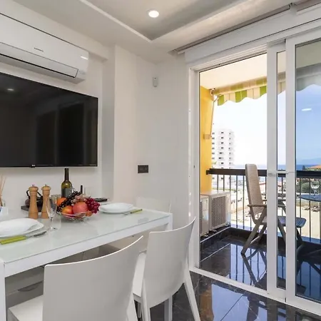 Copacabana 1 - One Bed * Playa Fanabe